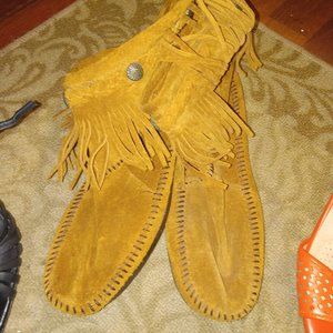 Tan Suede Minnie Tonka Moccasins